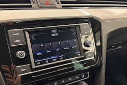 Musta Volkswagen PASSAT 2020 kuva 20.