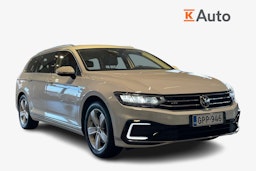 valkoinen Volkswagen Passat 2020 kuva 1.