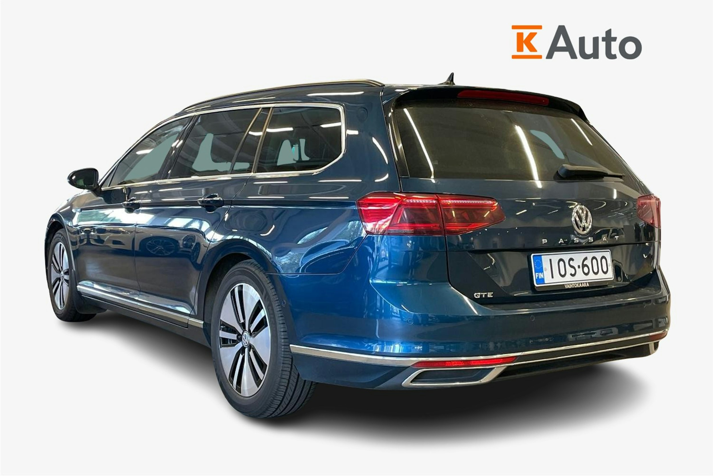 sininen Volkswagen Passat 2020 kuva 2.