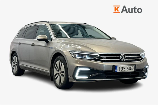 Volkswagen Passat Variant GTE Plug-In Hybrid 160 kW DSG-automaatti