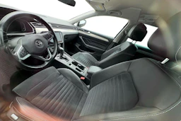 met. sininen Volkswagen Passat 2020 kuva 3.