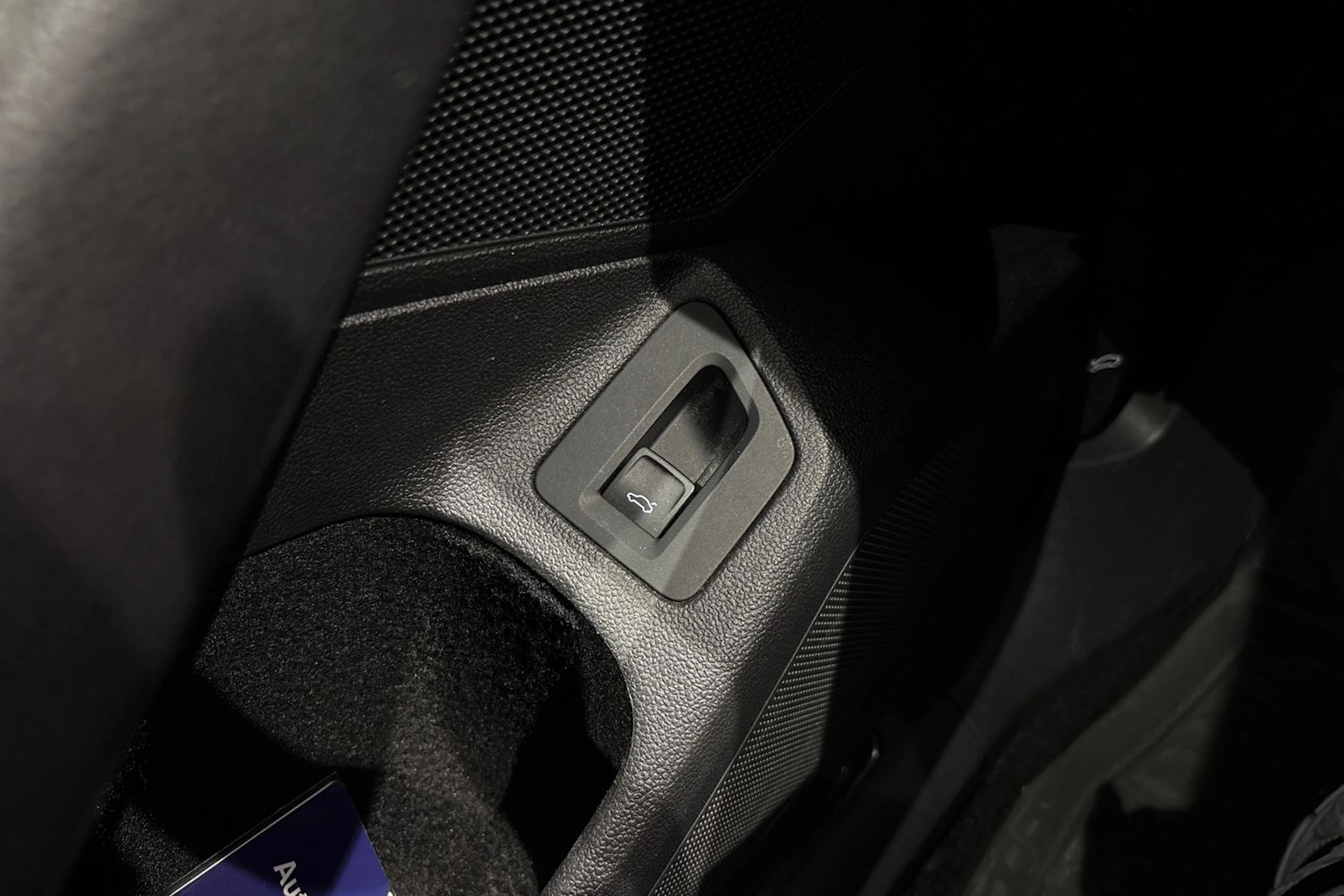 met. sininen Volkswagen Passat 2020 kuva 13.