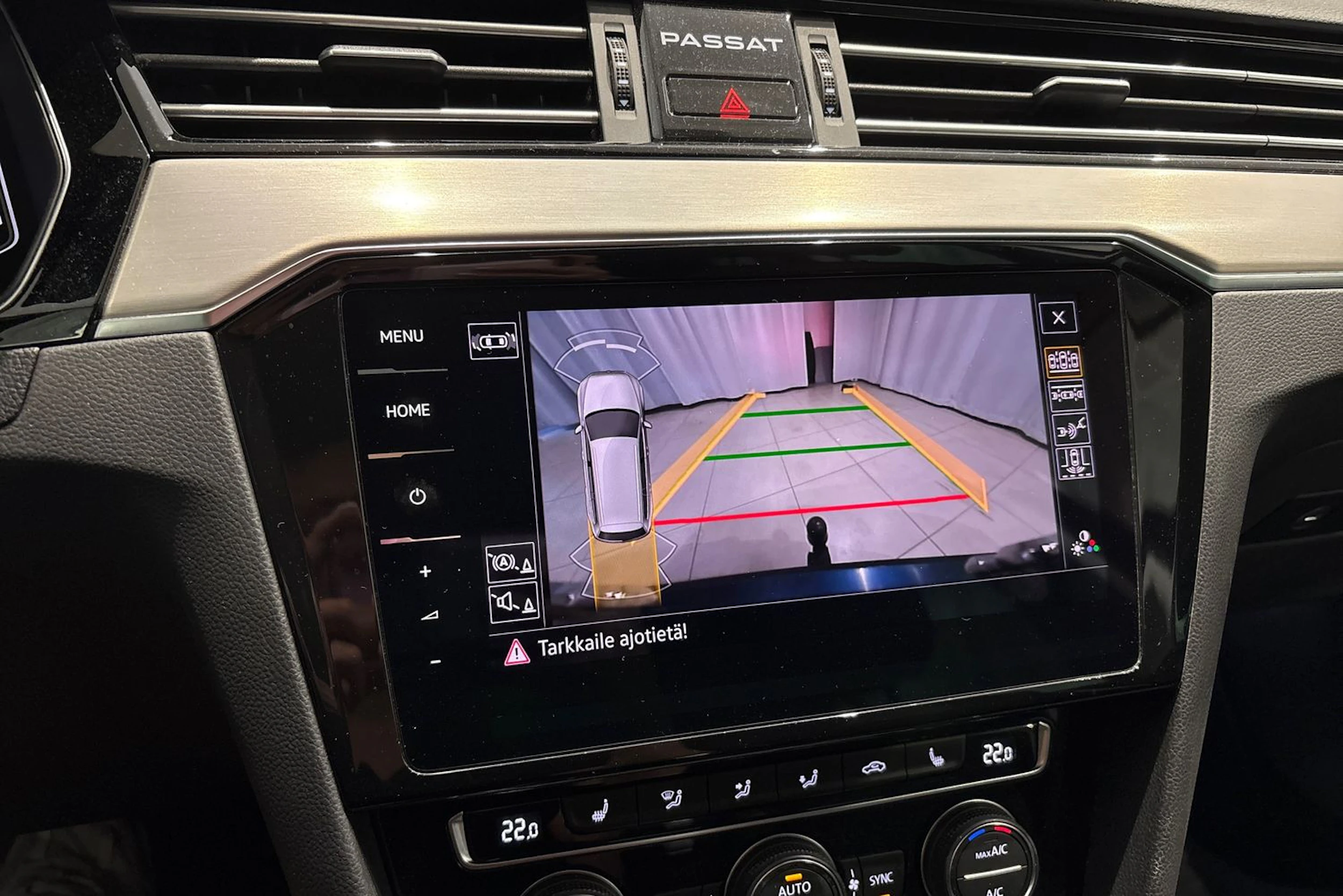 met. sininen Volkswagen Passat 2020 kuva 17.