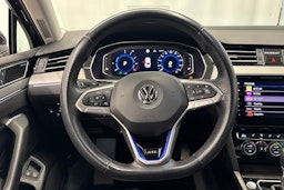 musta Volkswagen Passat 2020 kuva 13.