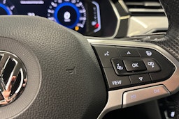 musta Volkswagen Passat 2020 kuva 15.