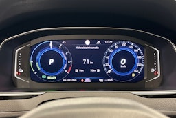 musta Volkswagen Passat 2020 kuva 16.