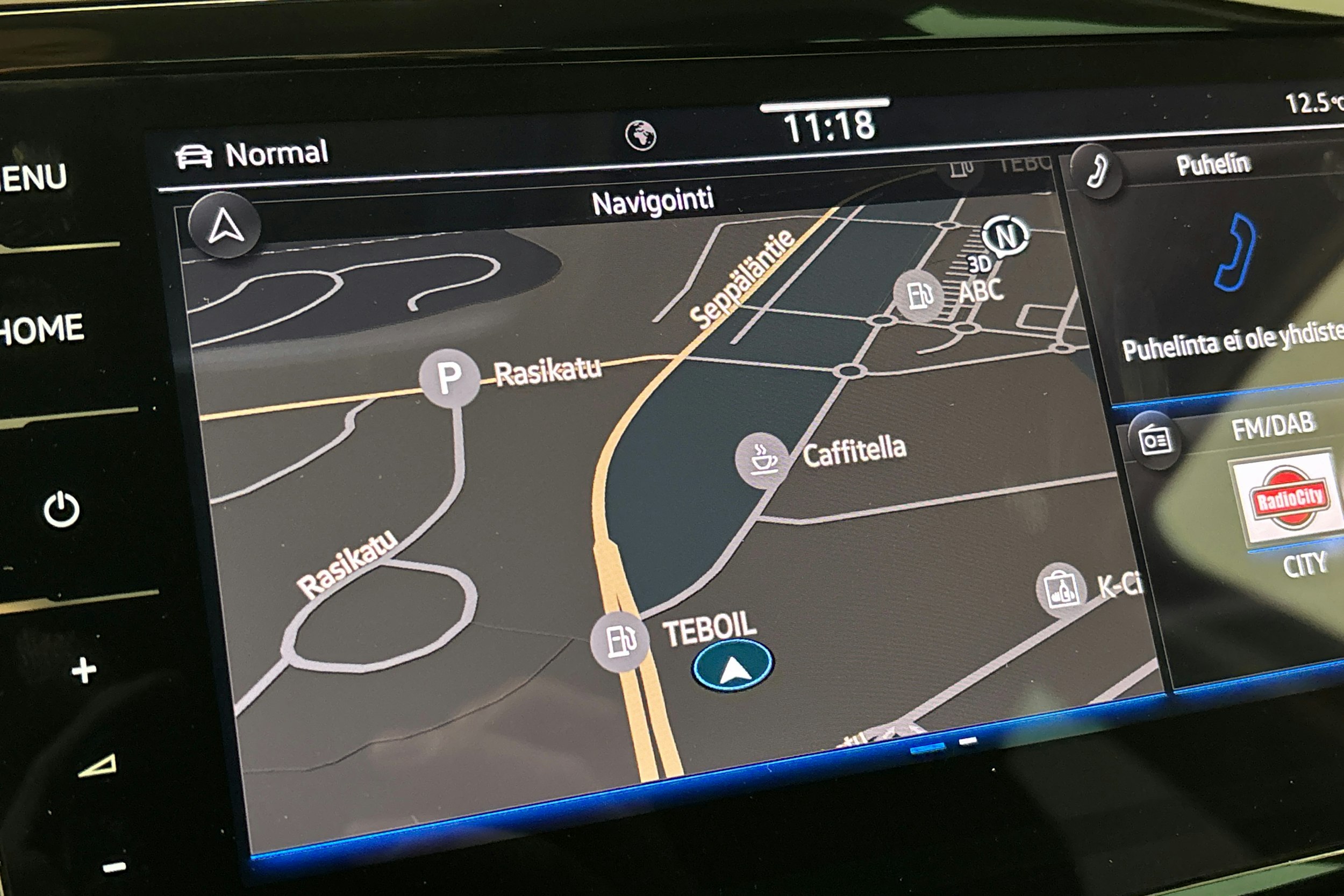 musta Volkswagen Passat 2020 kuva 19.