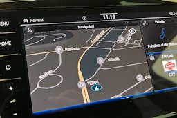 musta Volkswagen Passat 2020 kuva 19.