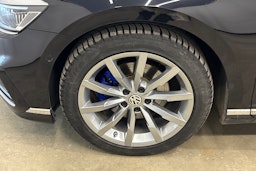 musta Volkswagen Passat 2020 kuva 37.