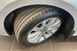 hopea Volkswagen Passat 2021 kuva 13.