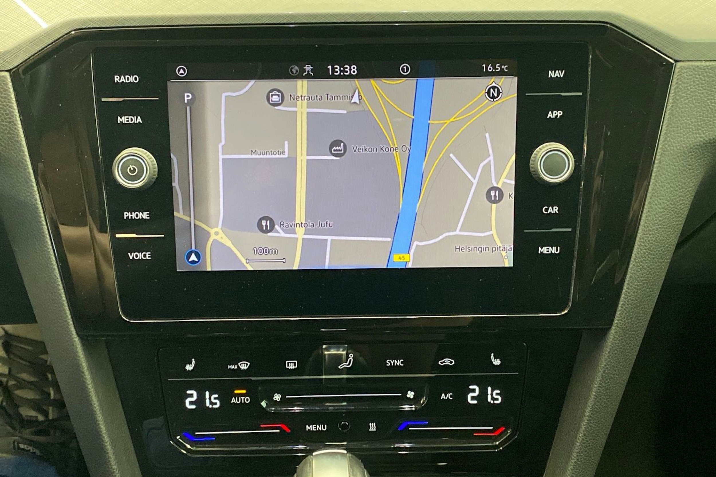 hopea Volkswagen Passat 2021 kuva 17.