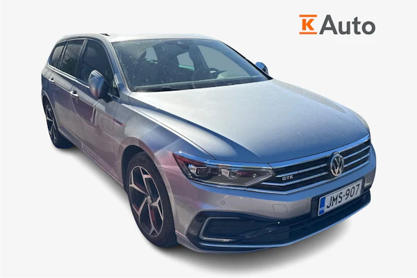 Volkswagen Passat Variant GTE Plug-In Hybrid 160 kW DSG-automaatti