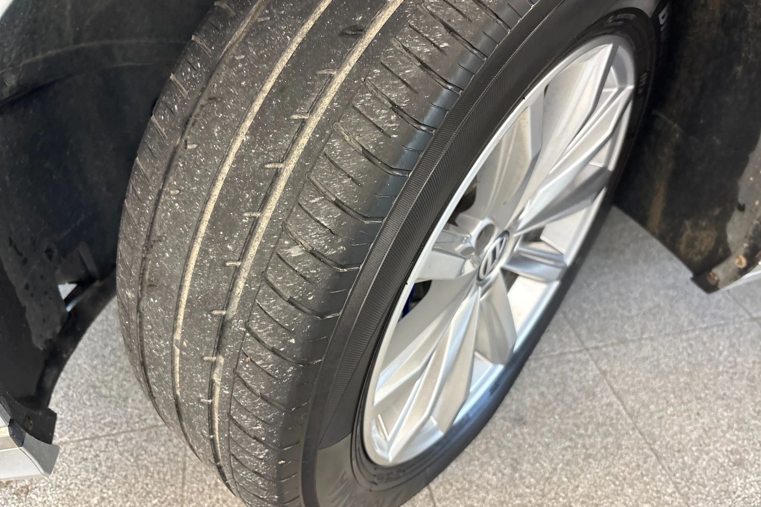 Hopea Volkswagen PASSAT 2020 kuva 10.