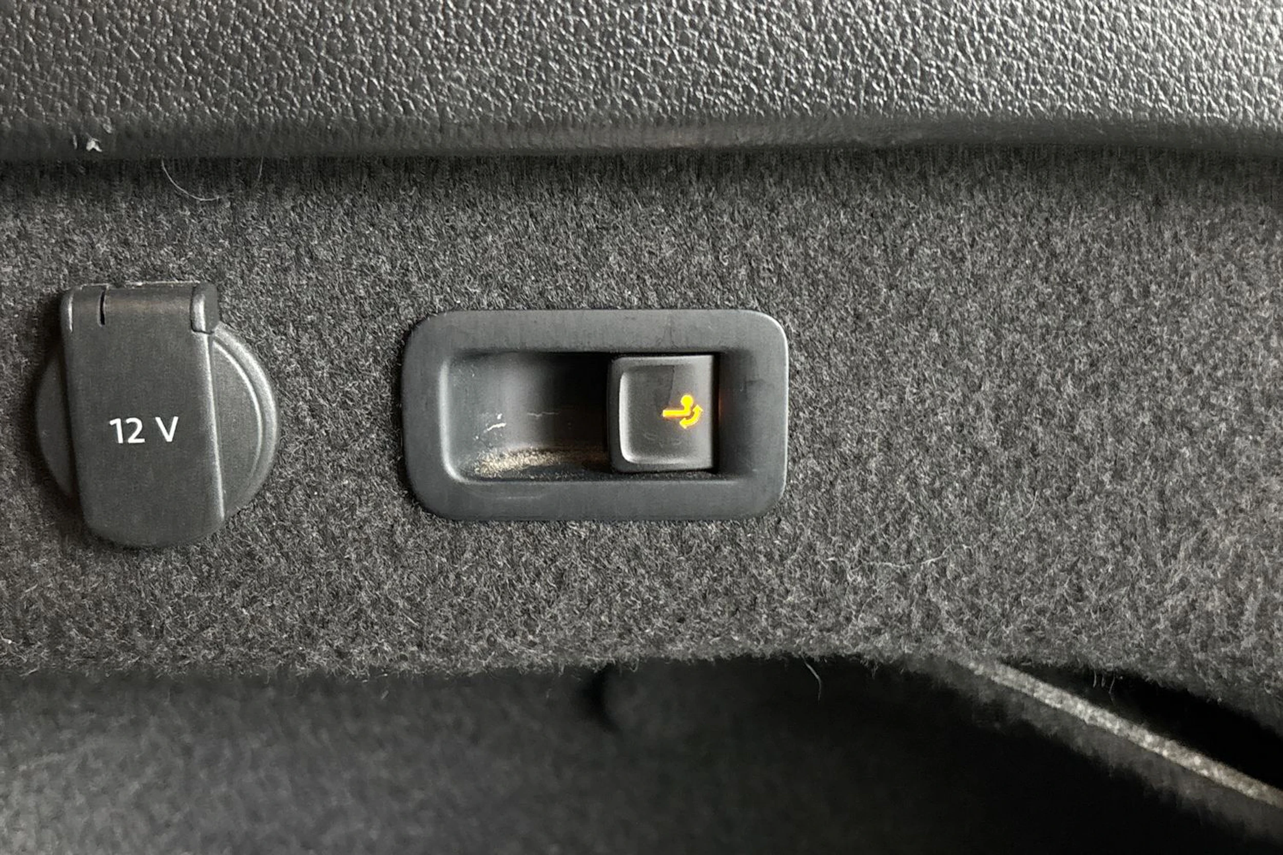 Hopea Volkswagen PASSAT 2020 kuva 20.