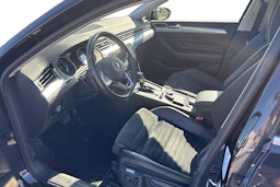 musta Volkswagen Passat 2020 kuva 3.