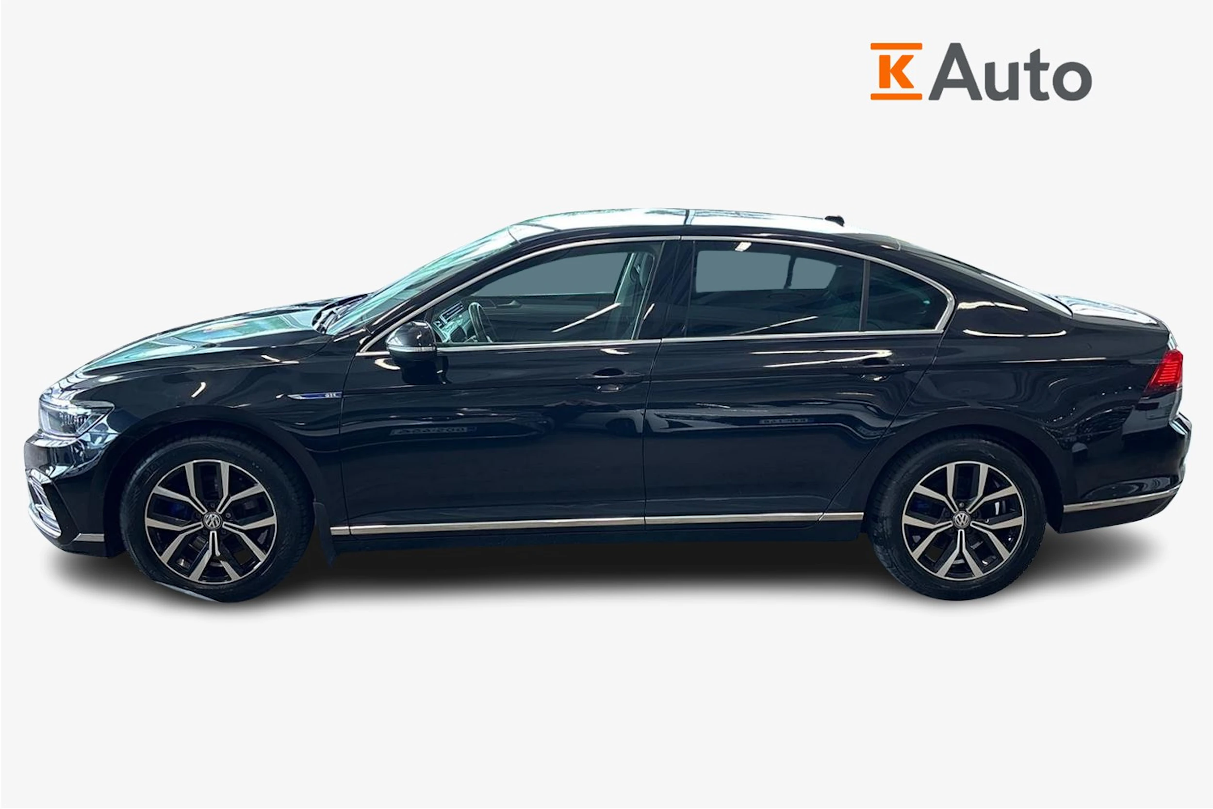 musta Volkswagen Passat 2020 kuva 5.