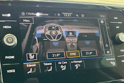 musta Volkswagen Passat 2020 kuva 33.