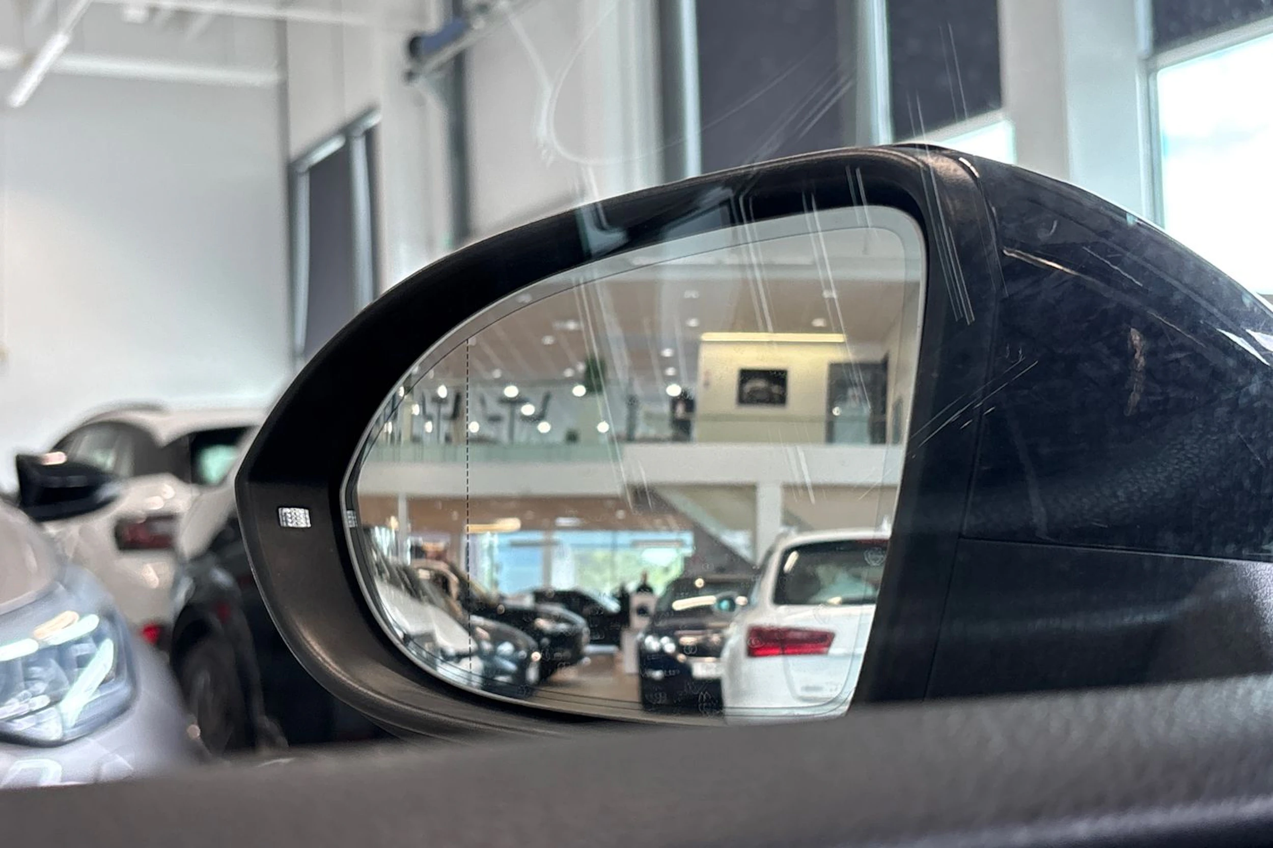 musta Volkswagen Passat 2020 kuva 39.