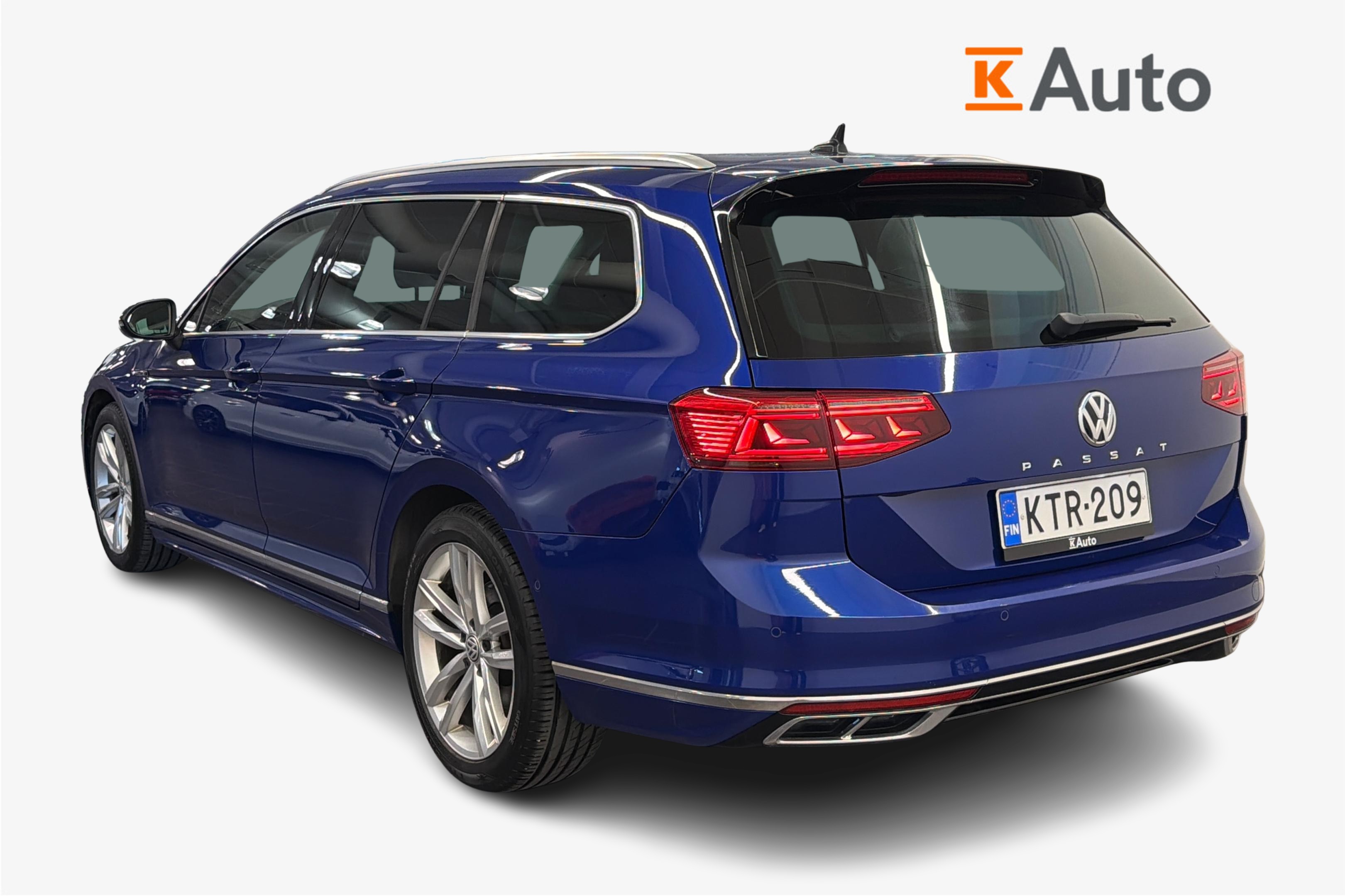 Volkswagen Passat 2020, kuva 2/32