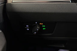 sininen Volkswagen Passat 2020 kuva 17.