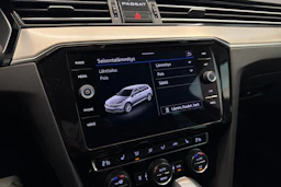 sininen Volkswagen Passat 2020 kuva 28.