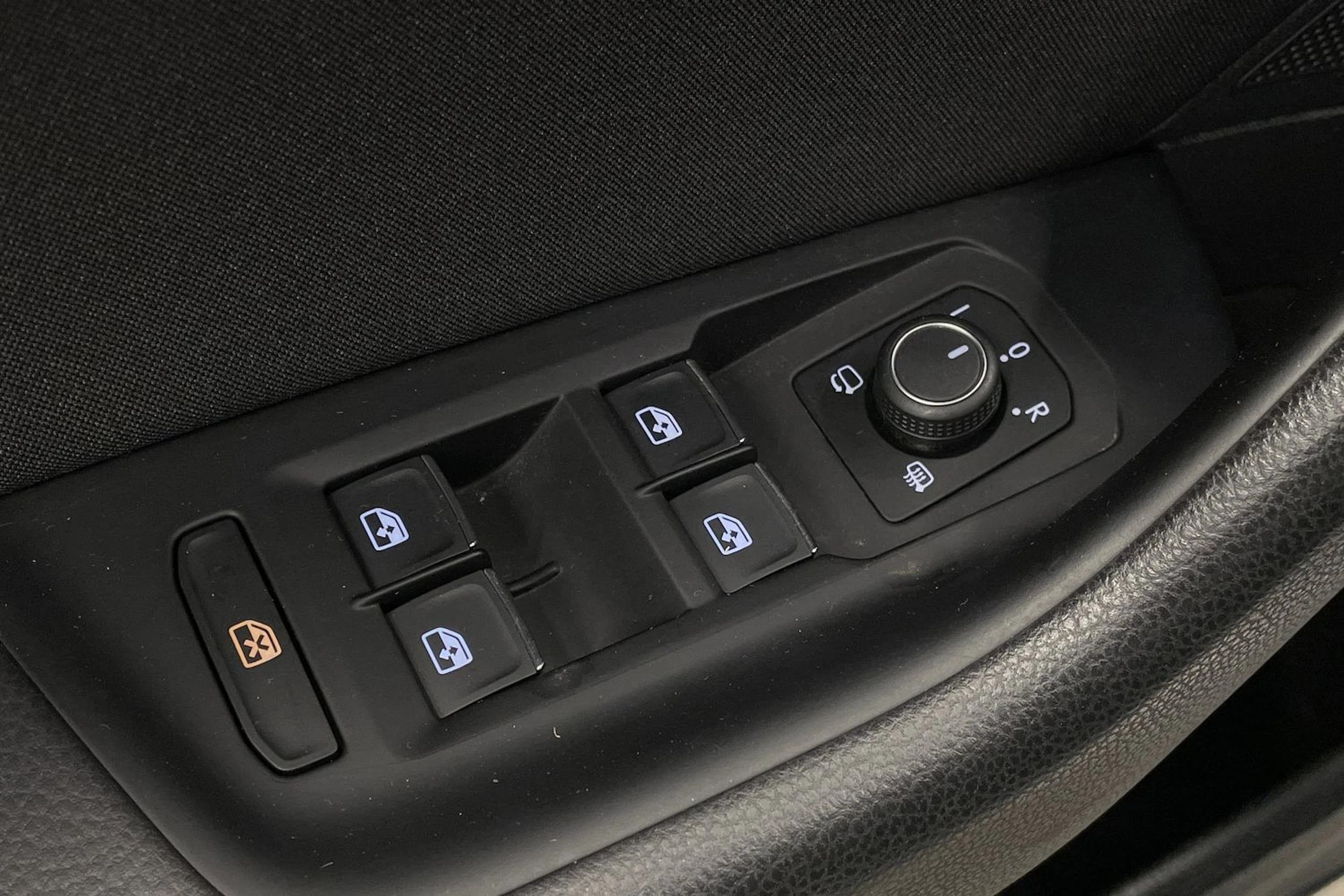 Hopea Volkswagen PASSAT 2020 kuva 15.