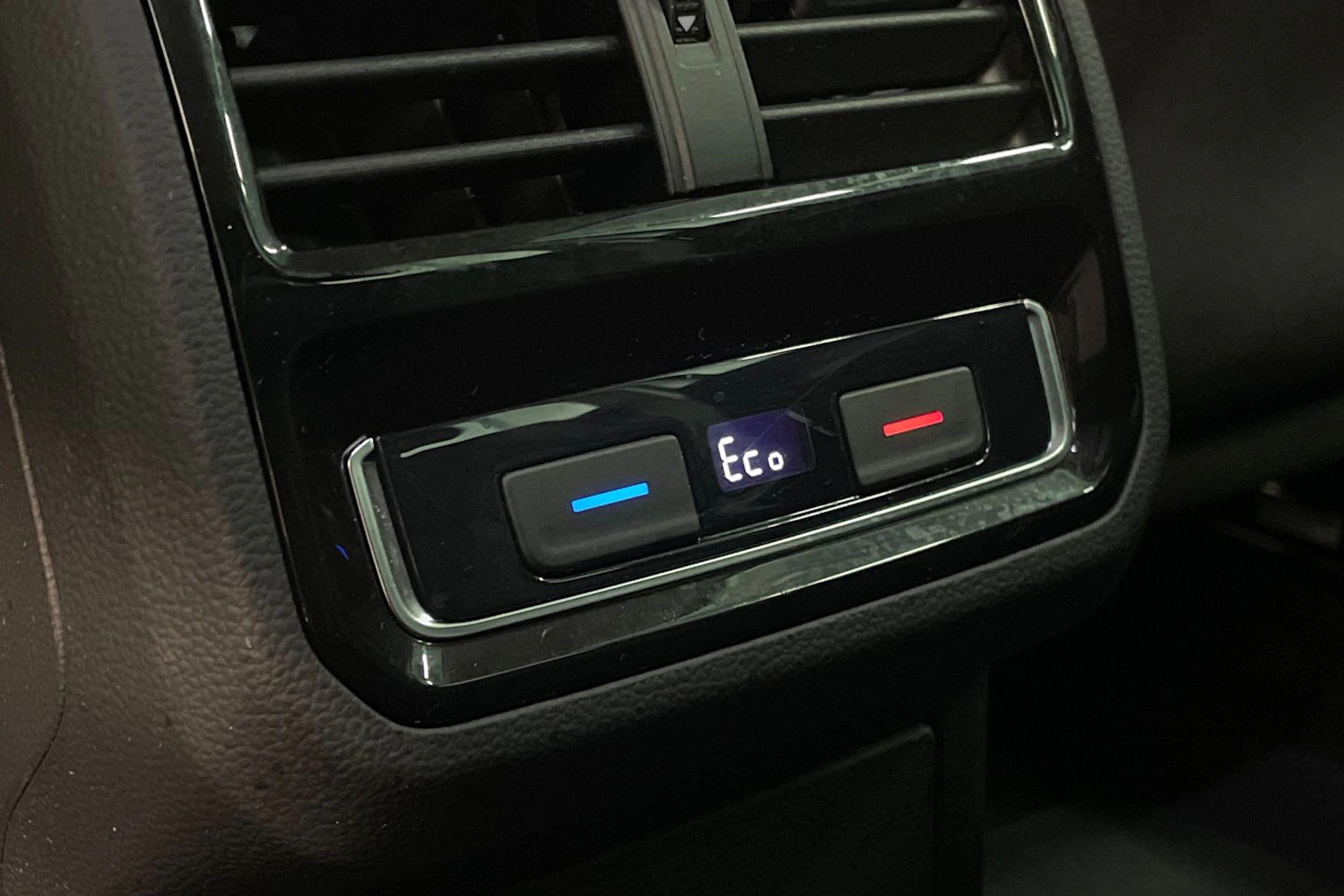 Hopea Volkswagen PASSAT 2020 kuva 26.