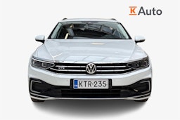 valkoinen Volkswagen Passat 2020 kuva 4.