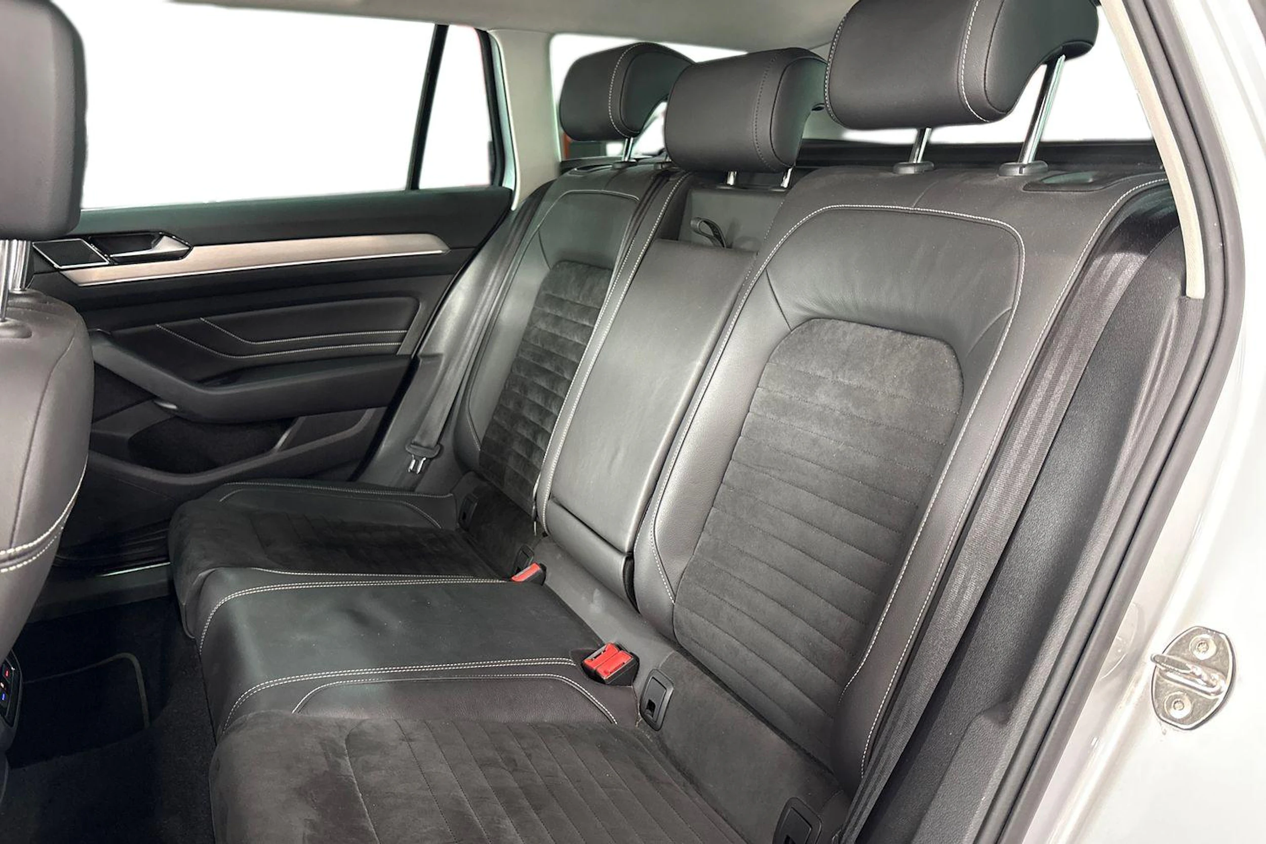 Hopea Volkswagen PASSAT 2021 kuva 11.