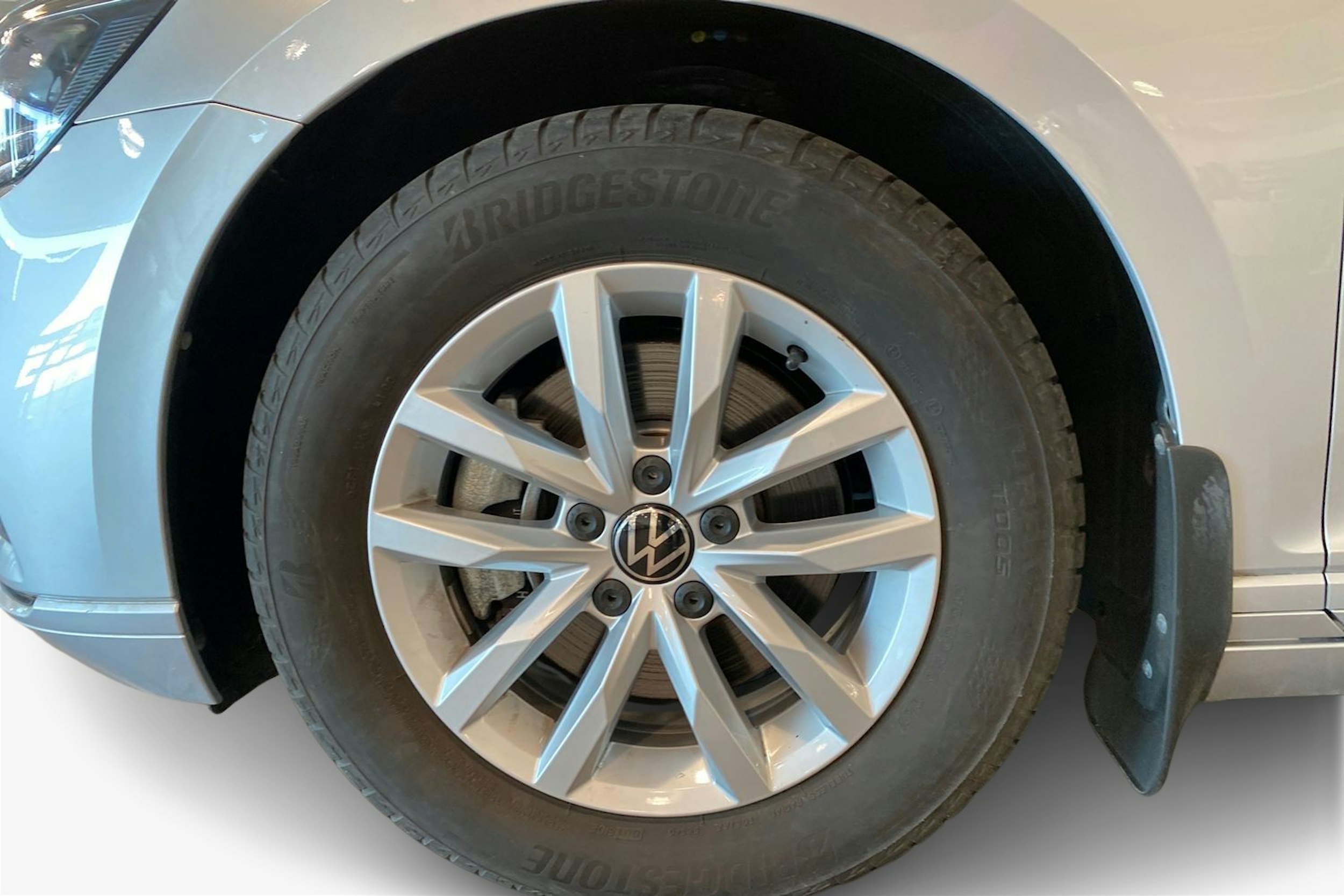 Hopea Volkswagen PASSAT 2020 kuva 11.