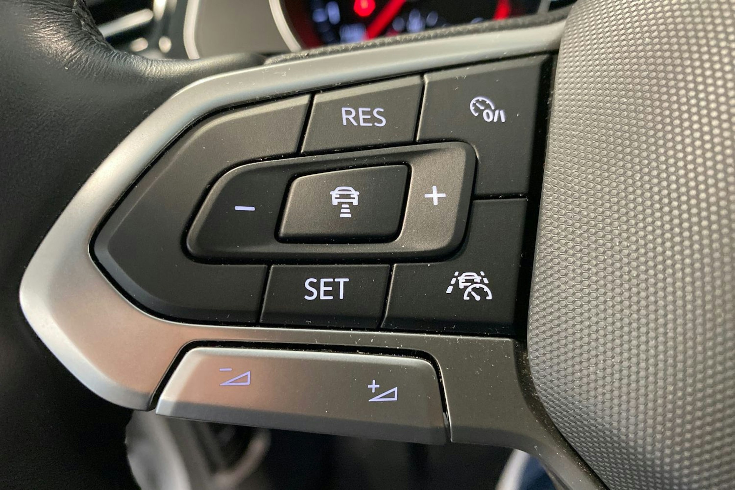 Hopea Volkswagen PASSAT 2020 kuva 20.