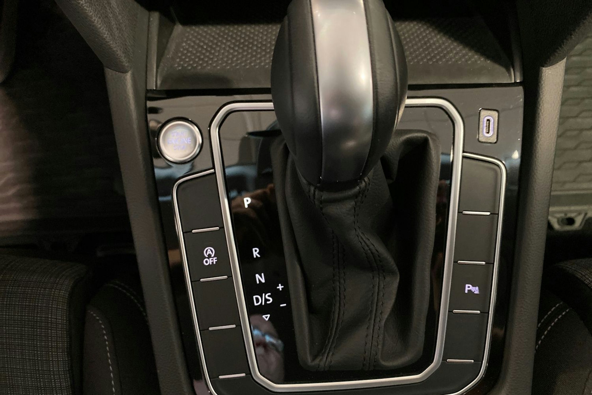 Hopea Volkswagen PASSAT 2020 kuva 23.