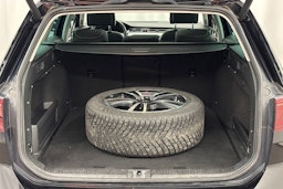 musta Volkswagen Passat 2020 kuva 24.