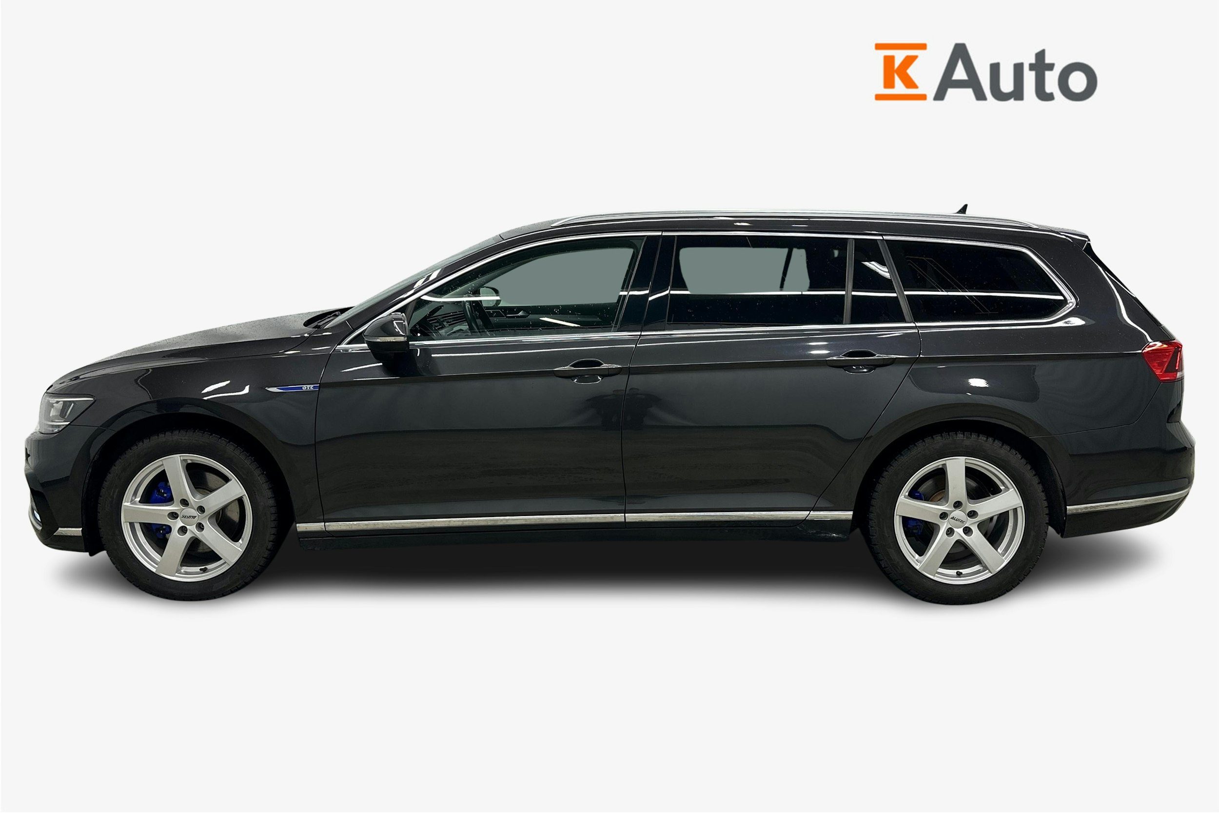 harmaa Volkswagen Passat 2020 kuva 6.