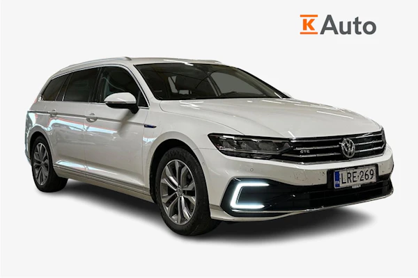 Volkswagen Passat Variant GTE Plug-In Hybrid 160 kW (218 hv) DSG-automaatti