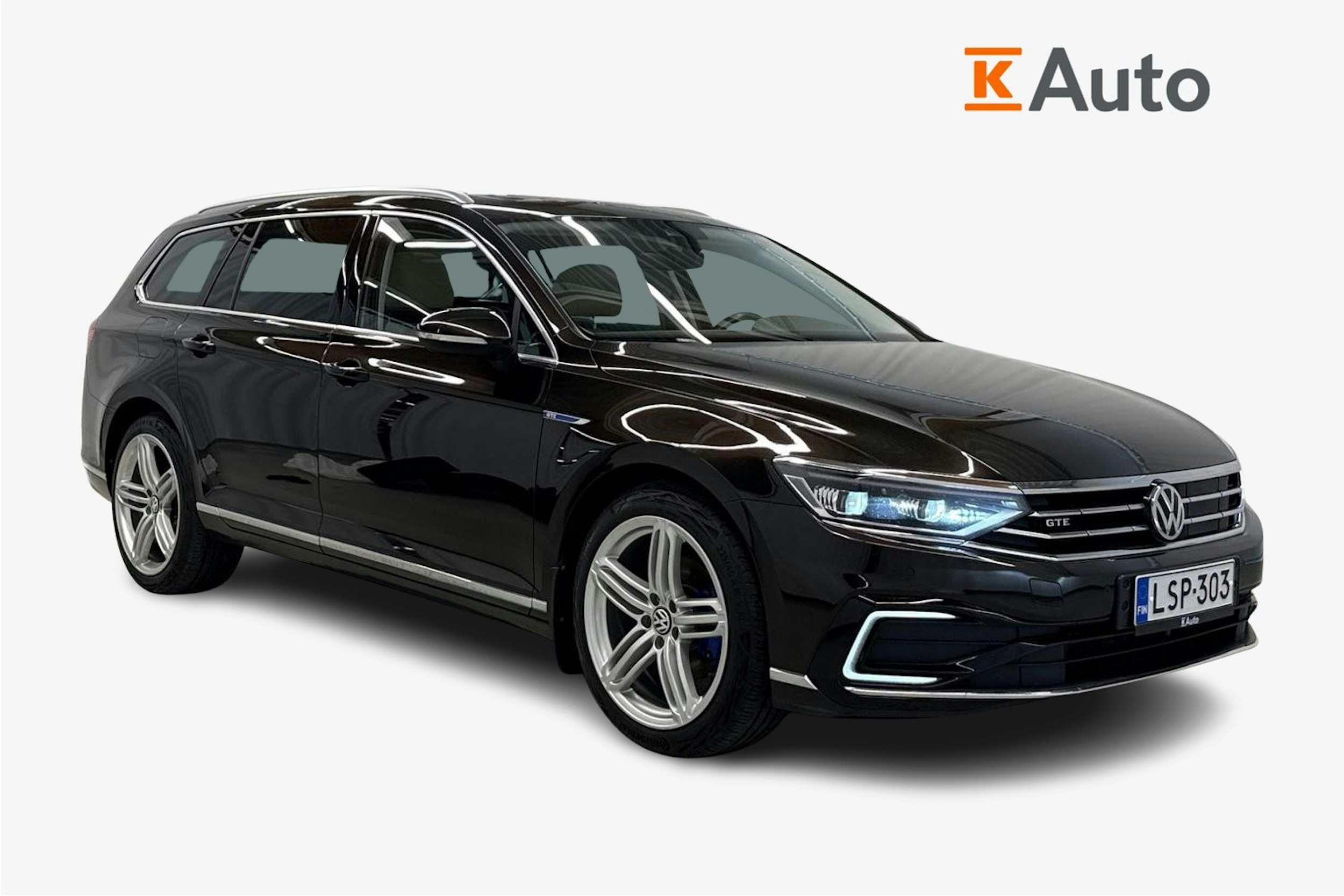 ruskea (beige) Volkswagen Passat 2020 kuva 1.