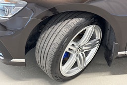 ruskea (beige) Volkswagen Passat 2020 kuva 13.