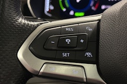ruskea (beige) Volkswagen Passat 2020 kuva 15.