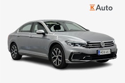 sininen Volkswagen Passat 2020 kuva 1.