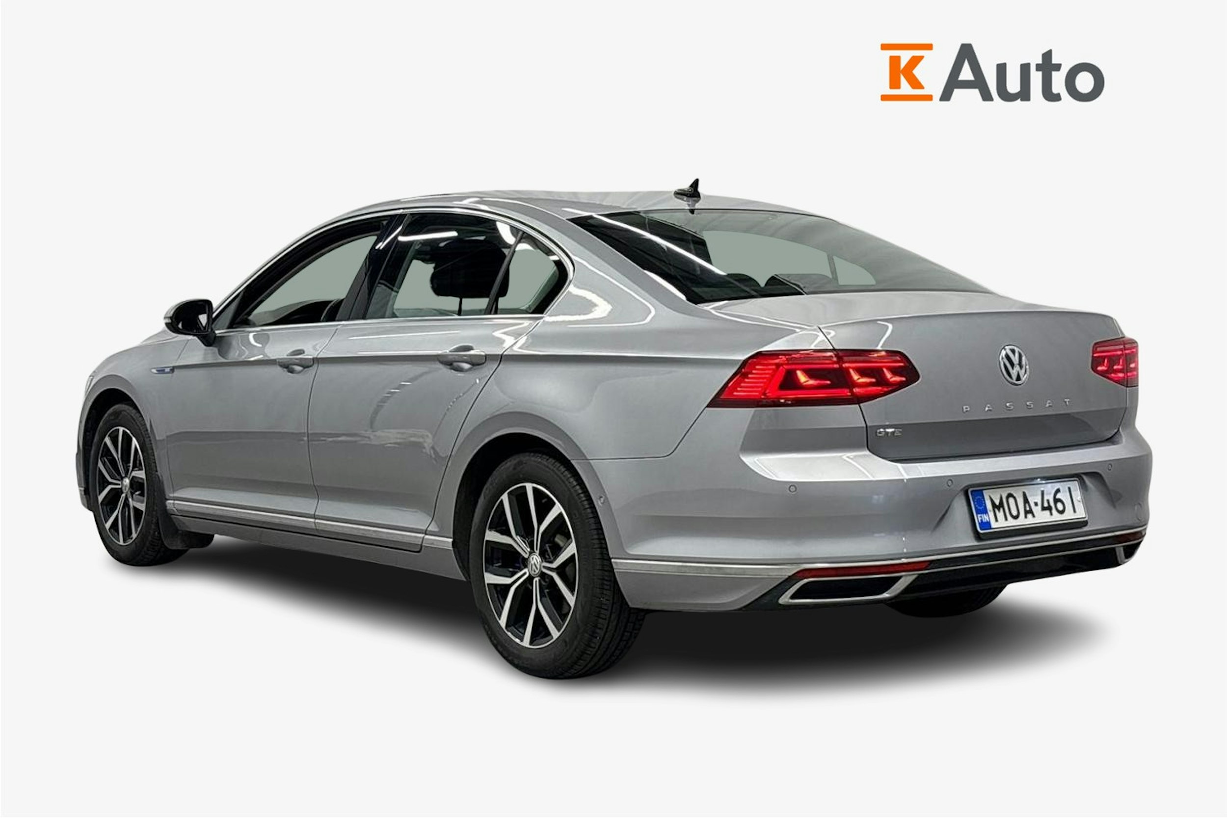 sininen Volkswagen Passat 2020 kuva 2.