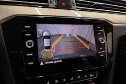 sininen Volkswagen Passat 2020 kuva 25.