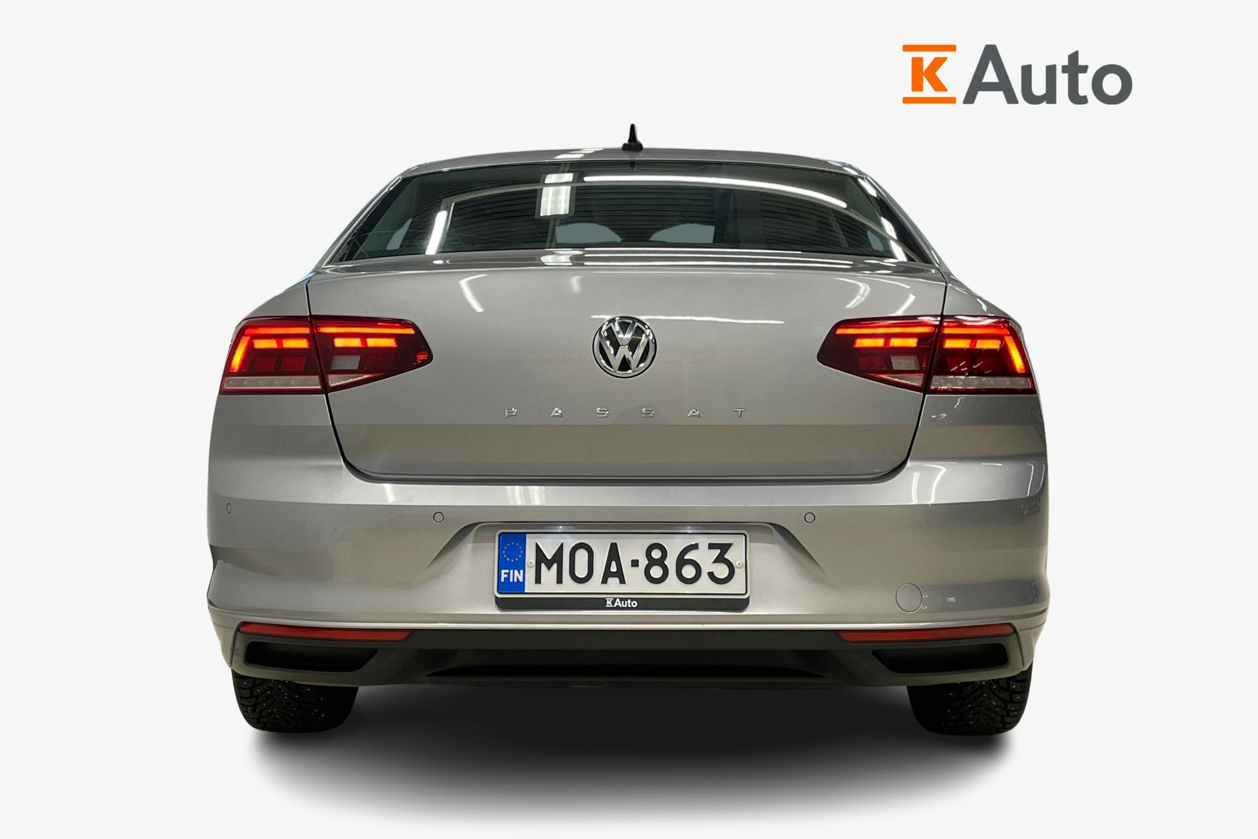 Sininen Volkswagen PASSAT 2020 kuva 3.