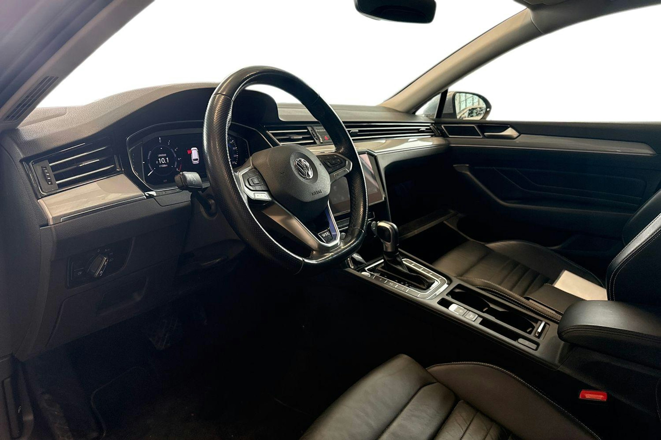 hopea Volkswagen Passat 2020 kuva 3.