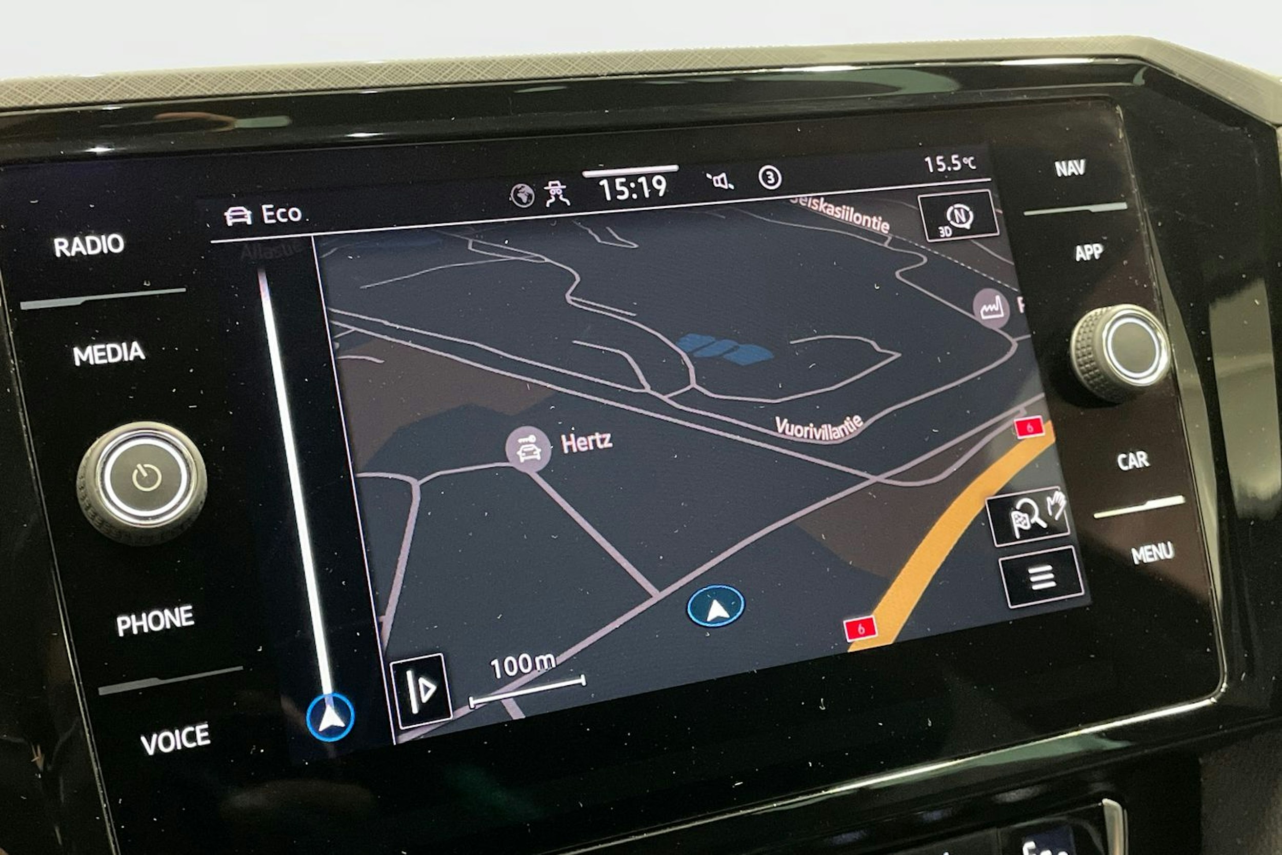 harmaa Volkswagen Passat 2020 kuva 20.