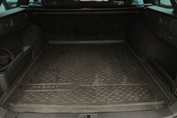 harmaa Volkswagen Passat 2020 kuva 22.