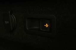 harmaa Volkswagen Passat 2020 kuva 23.