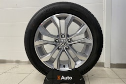 harmaa Volkswagen Passat 2020 kuva 25.