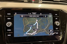 valkoinen Volkswagen Passat 2020 kuva 27.