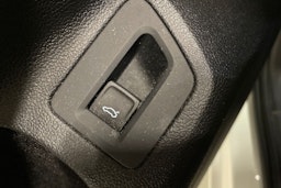 valkoinen Volkswagen Passat 2020 kuva 40.