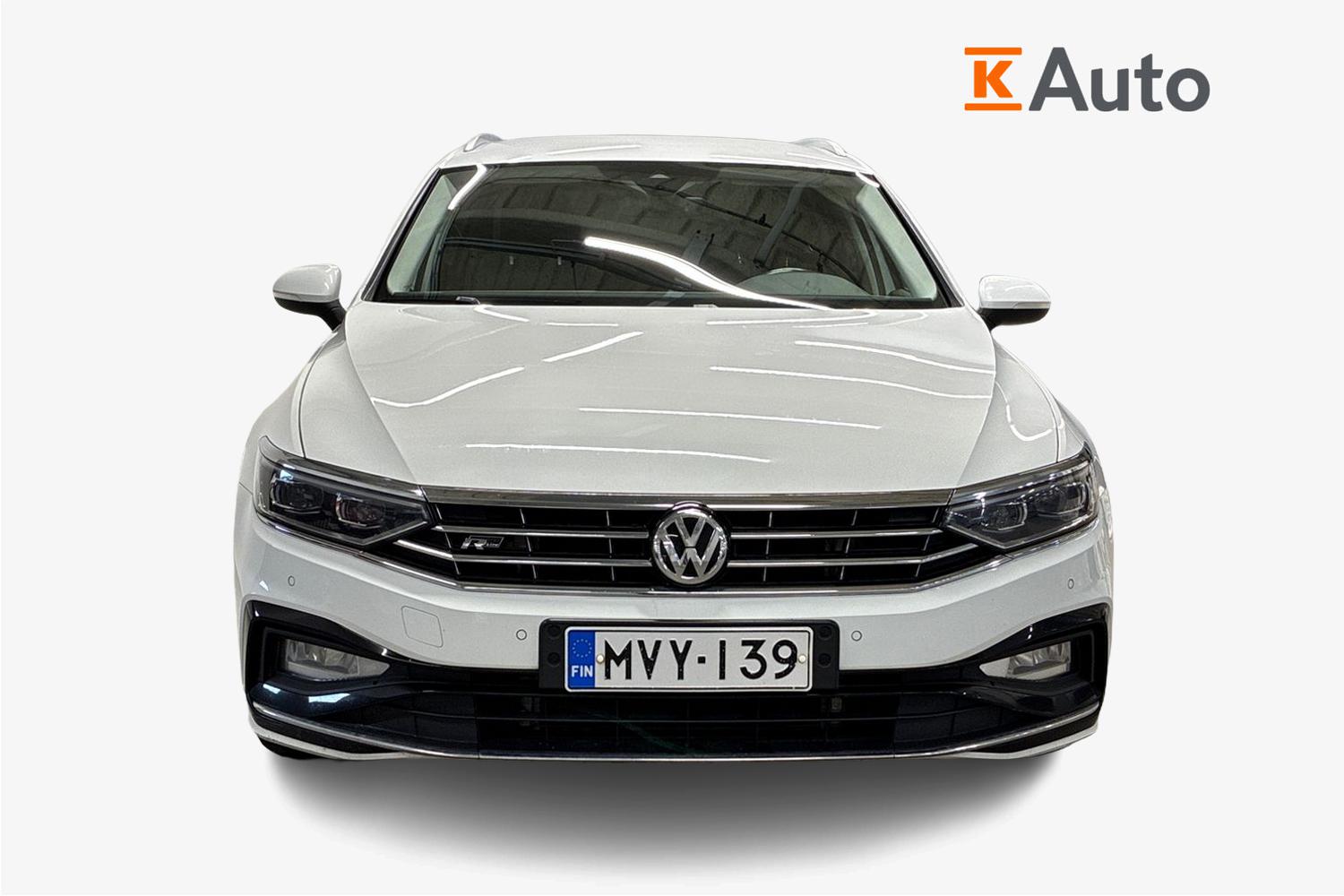 Volkswagen Passat 2020, kuva 4/5